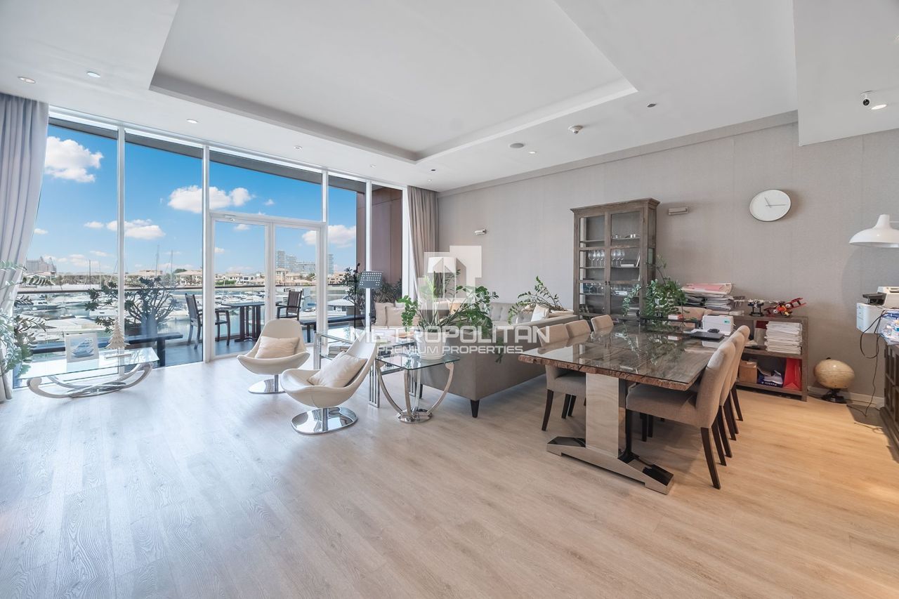 Appartamenti a Dubai, EAU, 211 m² - foto 1