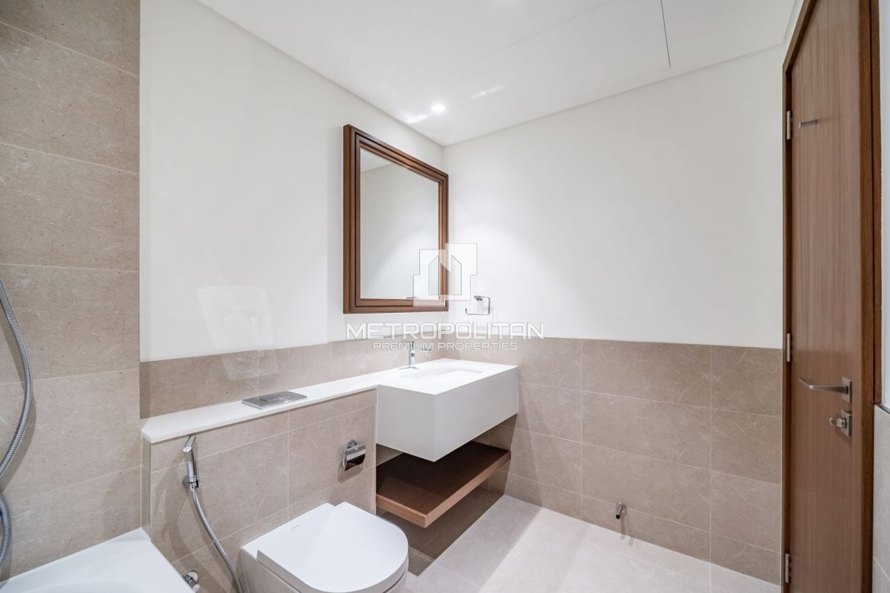 Apartment in Dubai, UAE, 106 m² - picture 17