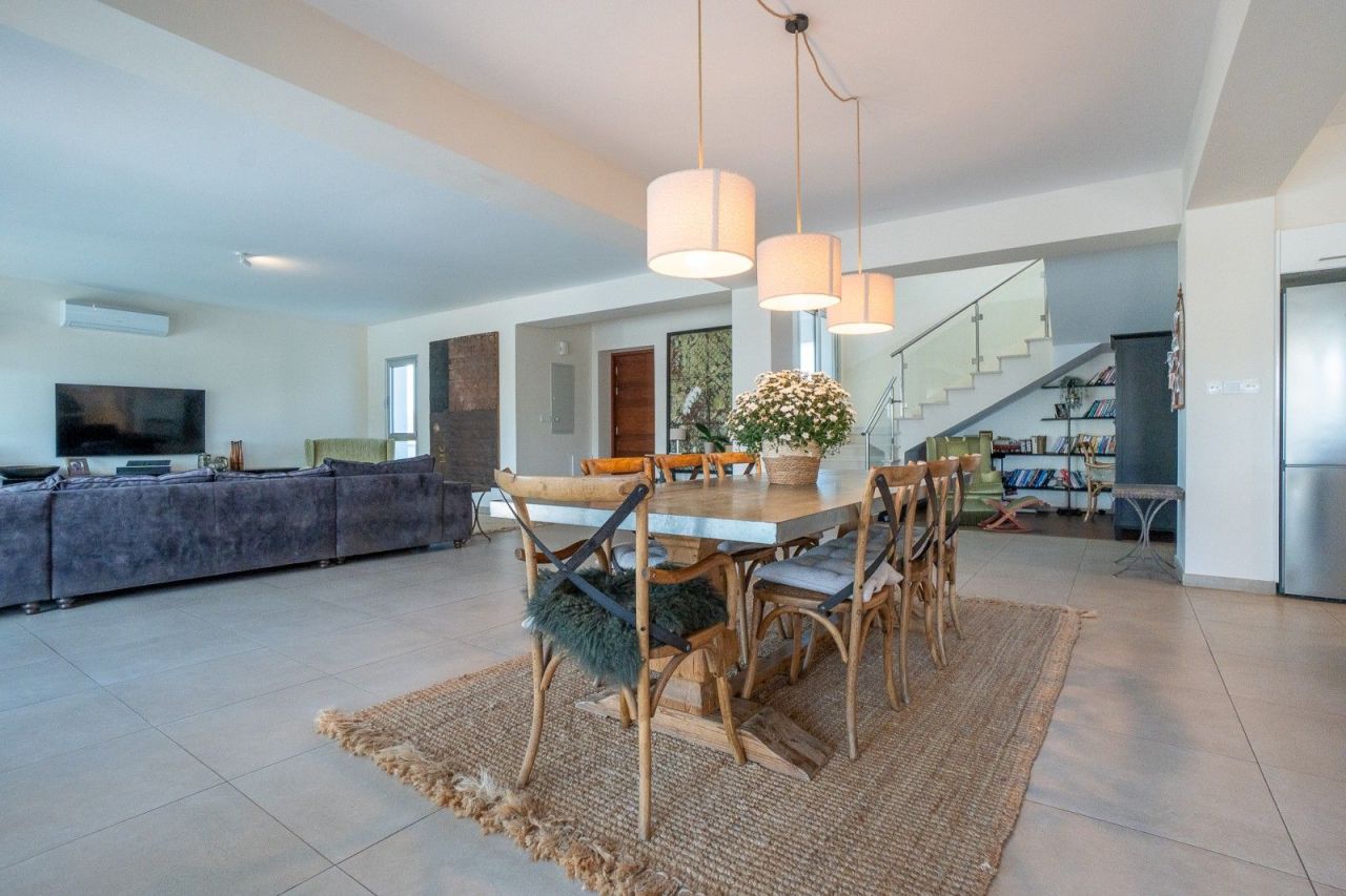 Villa in Paphos, Cyprus, 329 m² - picture 11