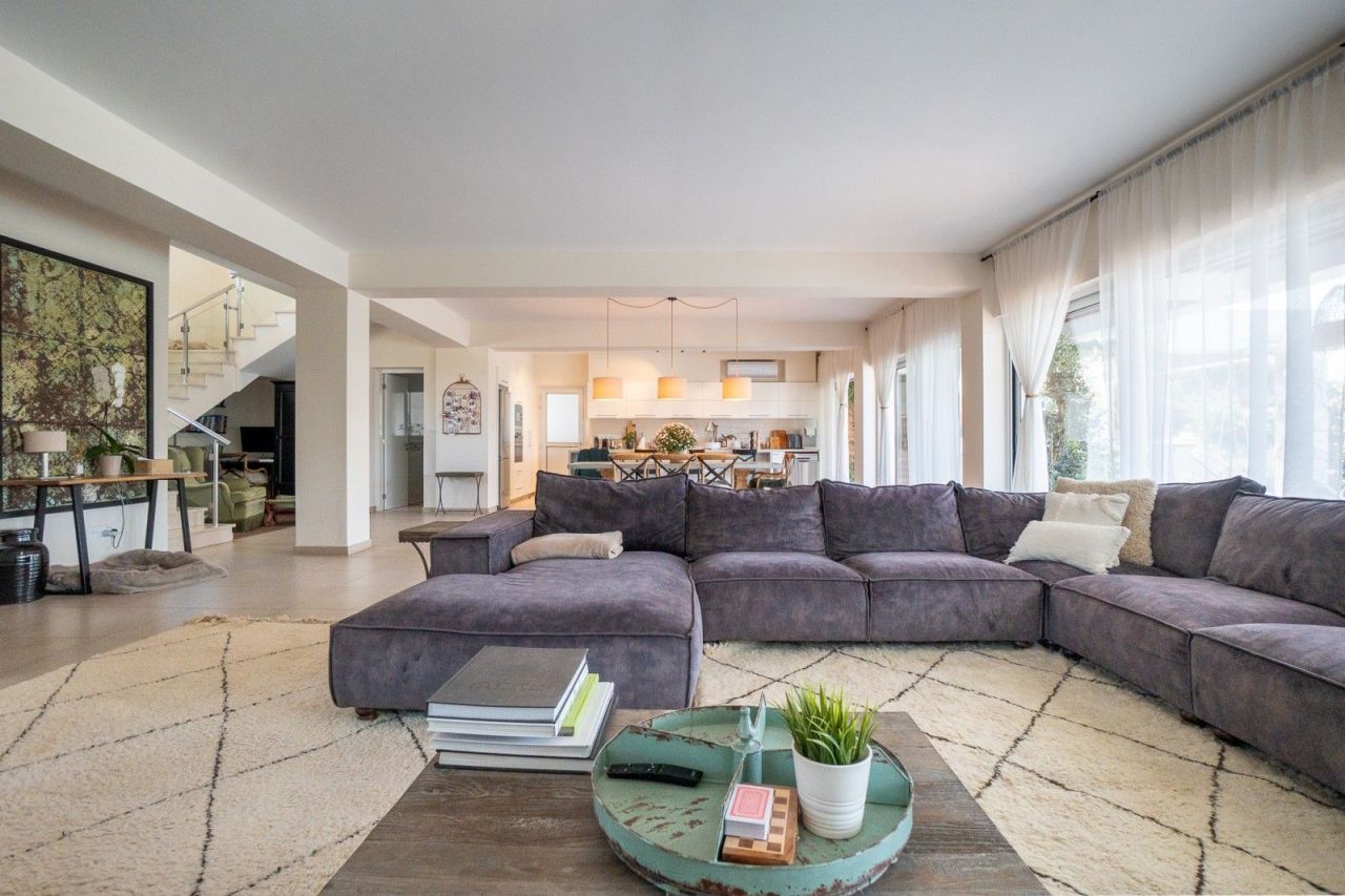 Villa in Paphos, Cyprus, 329 m² - picture 13