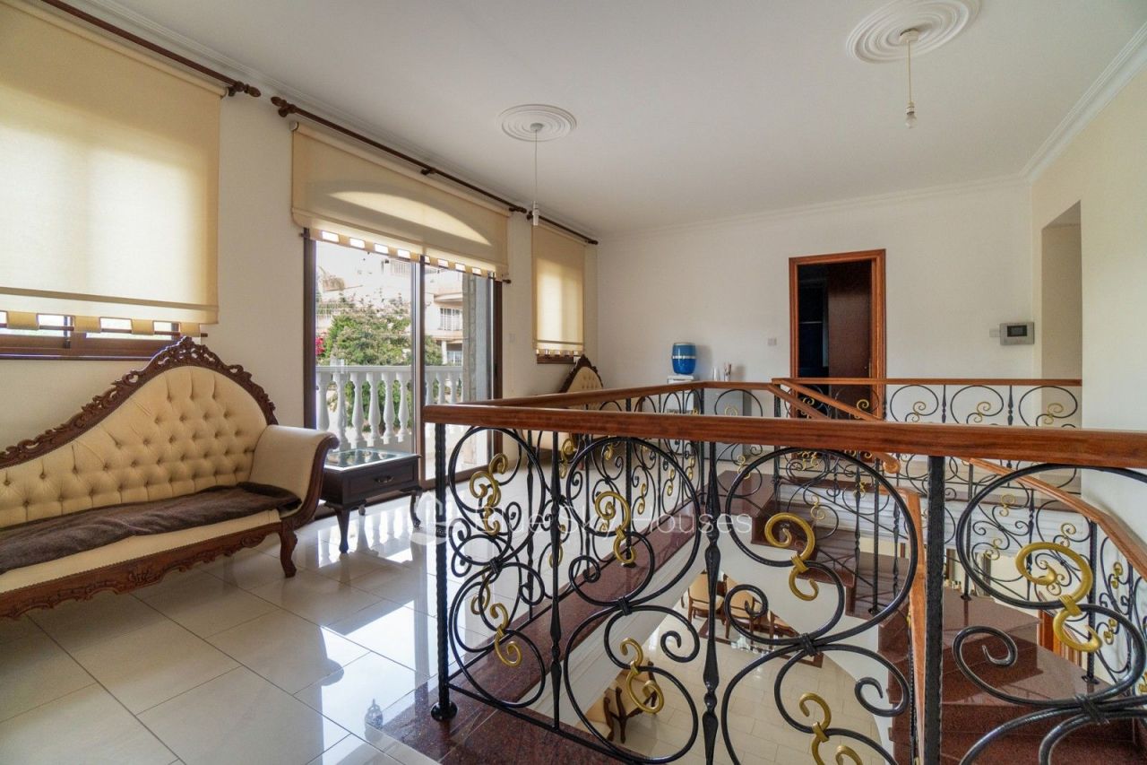 Villa à Limassol, Chypre, 550 m² - image 17