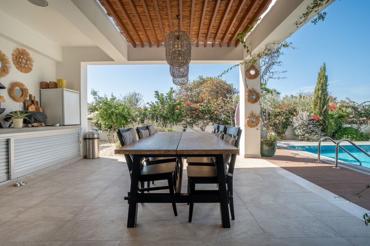 Villa in Paphos, Cyprus, 329 m² - picture 19