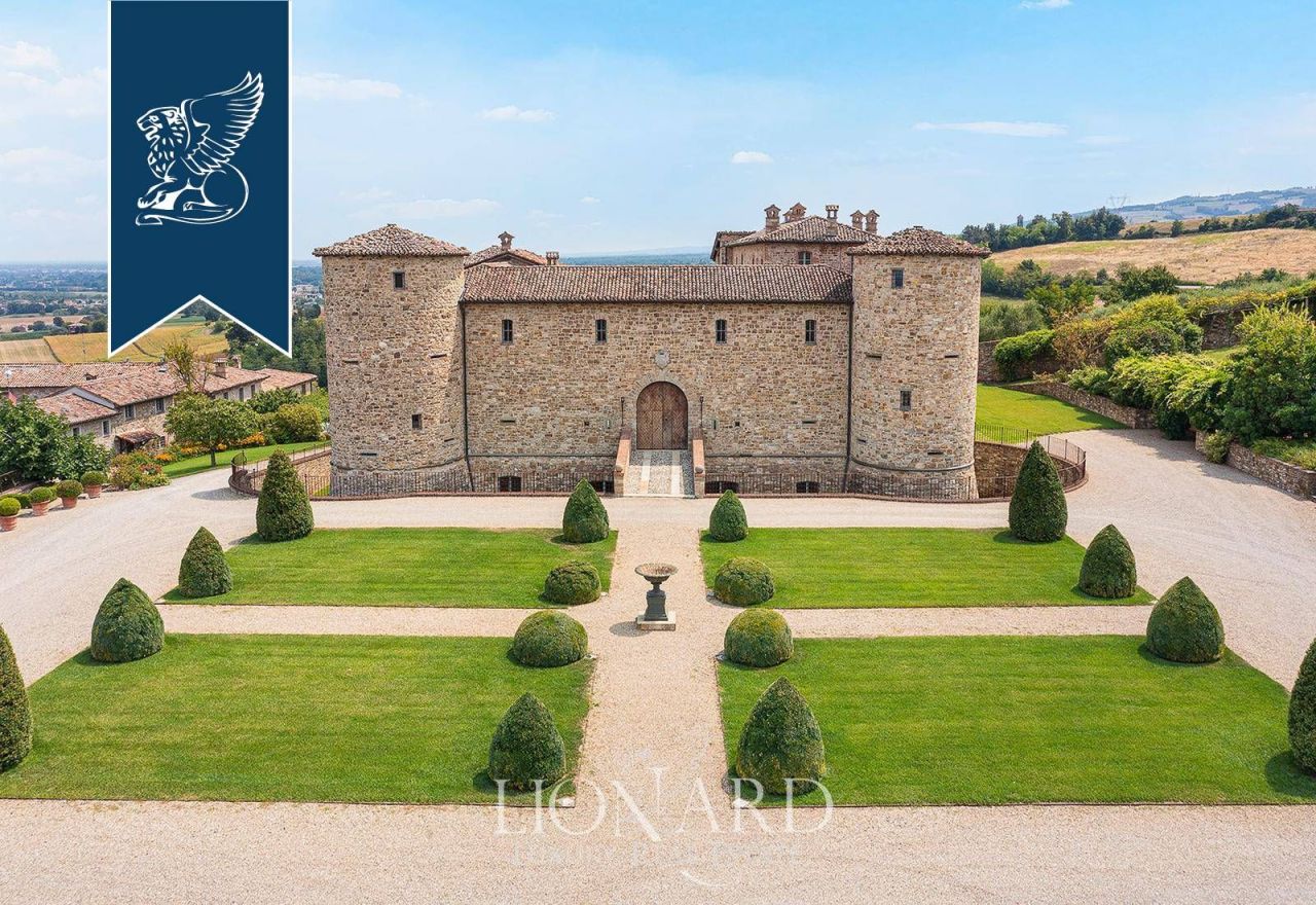 Castello a Piacenza, Italia, 4 000 m² - foto 4