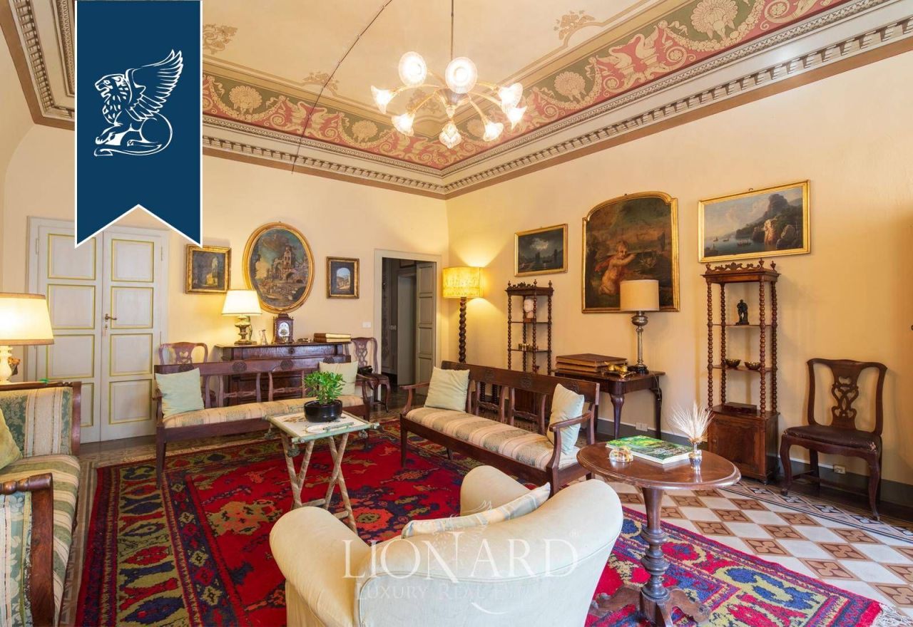 Haus in Volterra, Italien, 1 000 m² - Foto 8