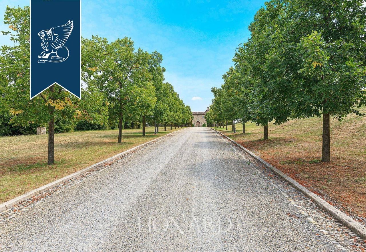 Castello a Piacenza, Italia, 4 000 m² - foto 8