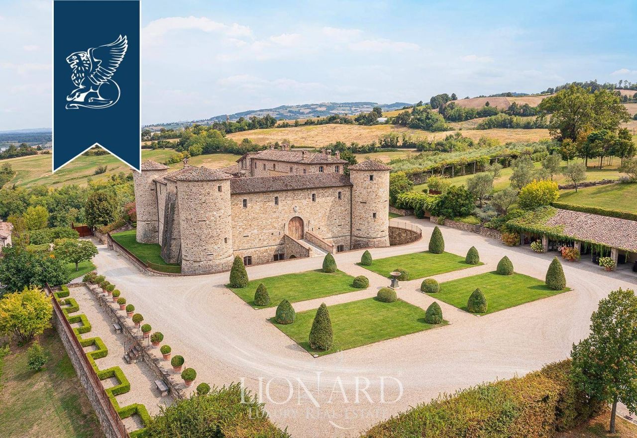 Castello a Piacenza, Italia, 4 000 m² - foto 9