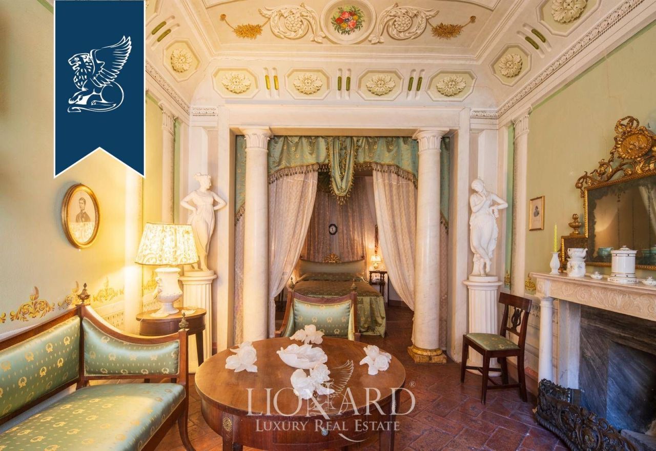 Haus in Volterra, Italien, 1 000 m² - Foto 13