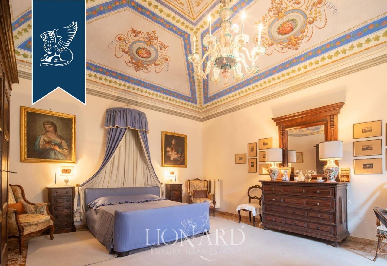 Haus in Volterra, Italien, 1 000 m² - Foto 16