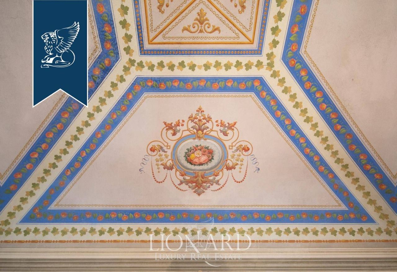 Haus in Volterra, Italien, 1 000 m² - Foto 18