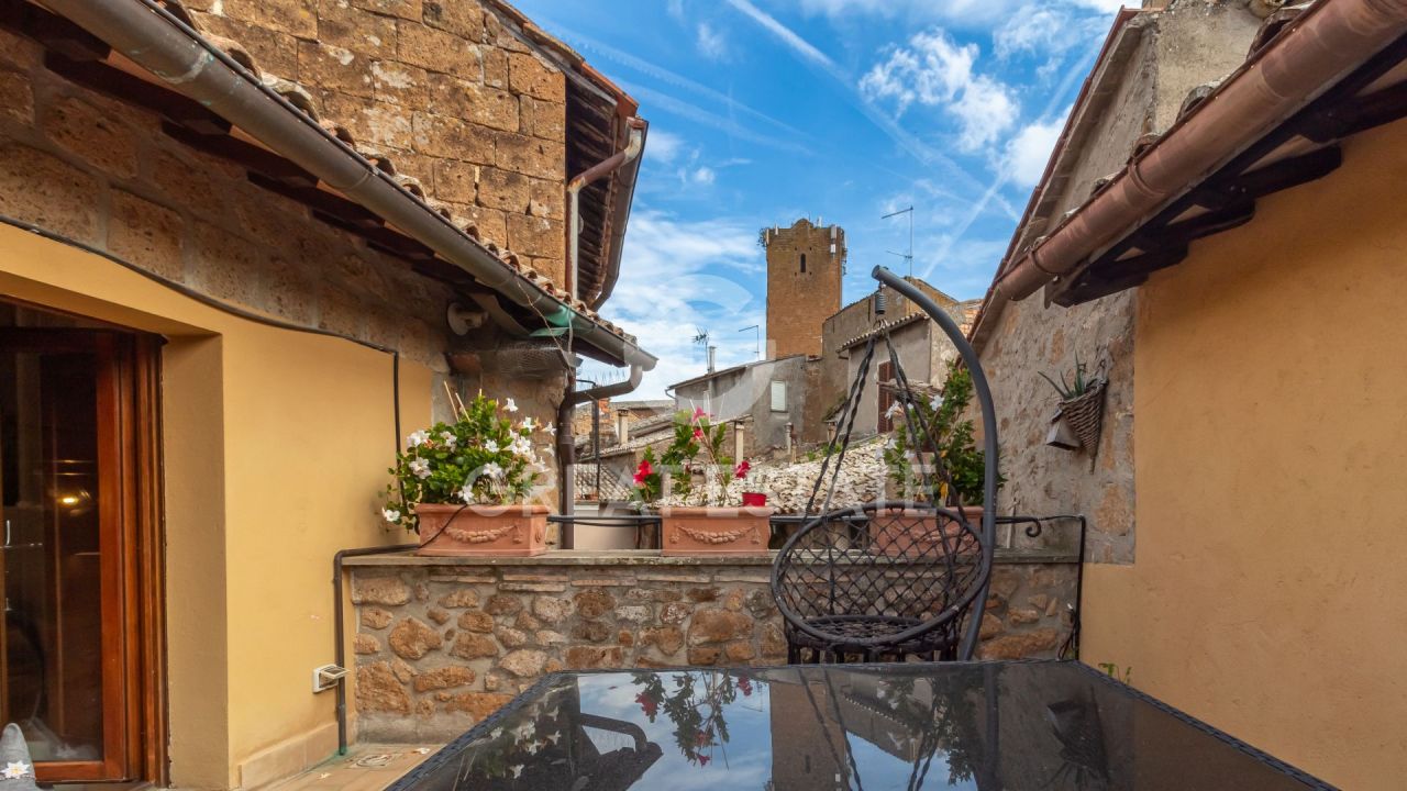 Apartamento en Orvieto, Italia, 133.2 m² - imagen 1