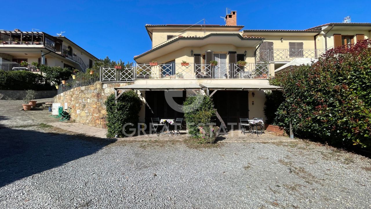 Maison urbaine Castiglione d'Orcia, Italie, 207.95 m² - image 4