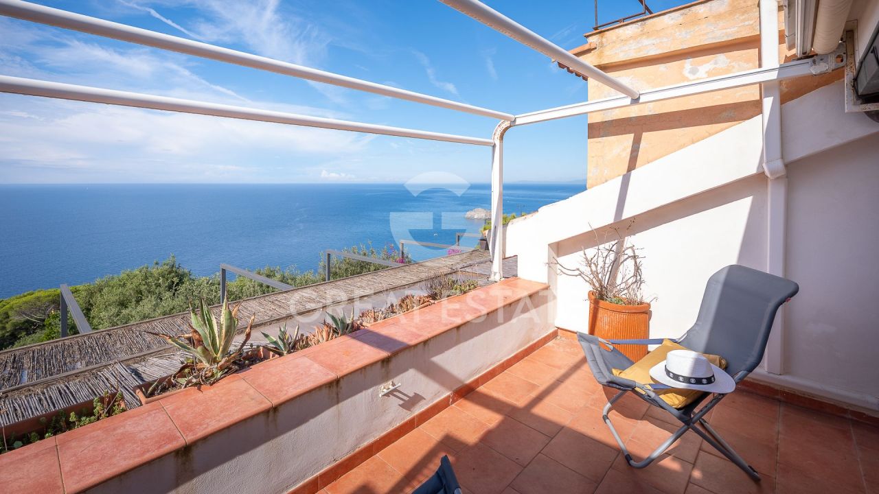 Loft in Monte Argentario, Italy, 80.25 m² - picture 4