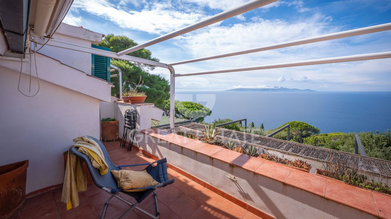 Loft in Monte Argentario, Italy, 80.25 m² - picture 5