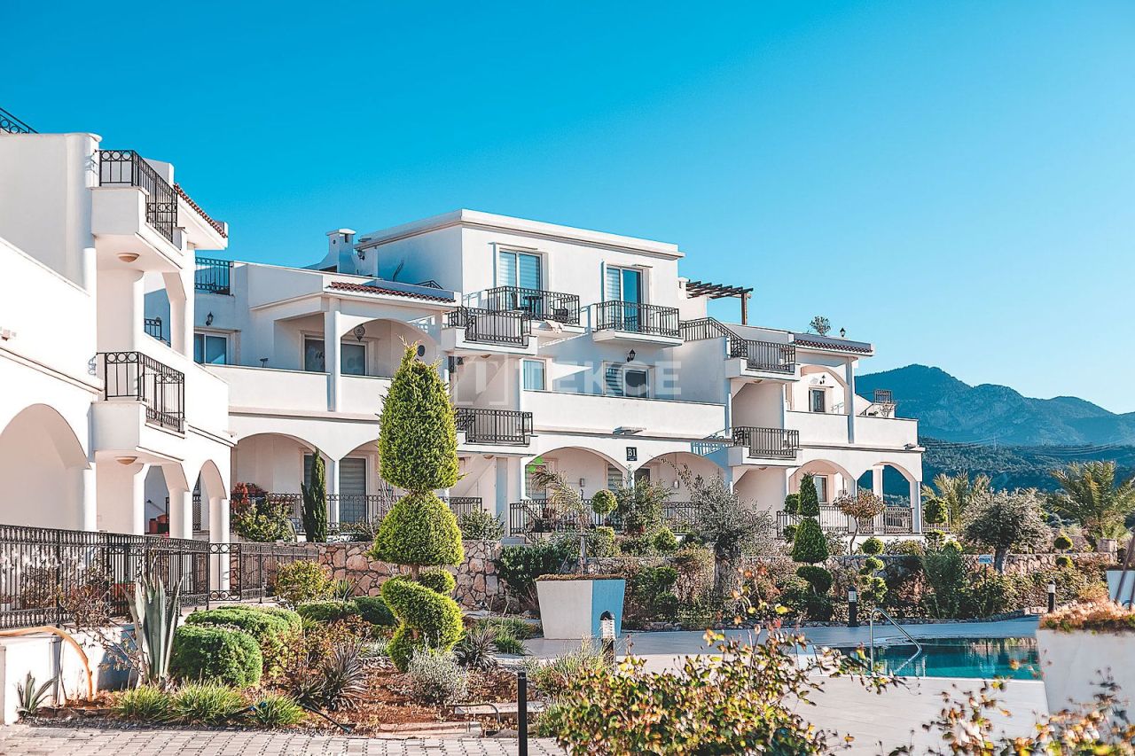 Penthouse à Kyrenia, Chypre, 90 m² - image 2