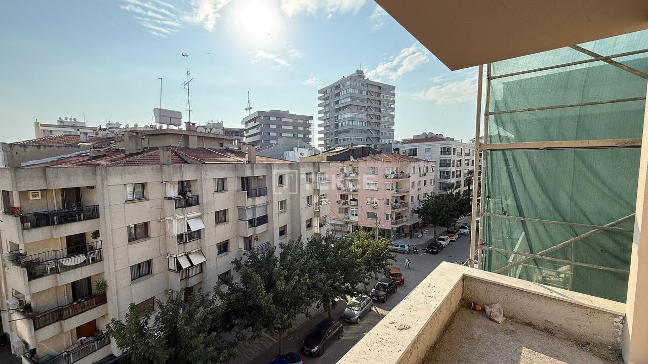 Apartment Karşıyaka, Turkey, 120 m² - picture 5