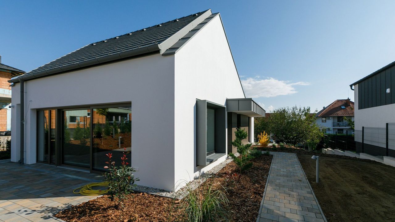 House in Heviz, Hungary, 202 m² - picture 1