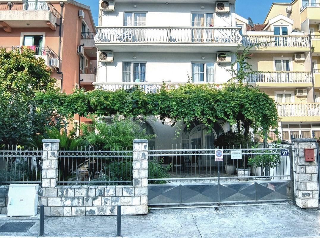 Hotel in Budva, Montenegro, 695 m² - picture 9