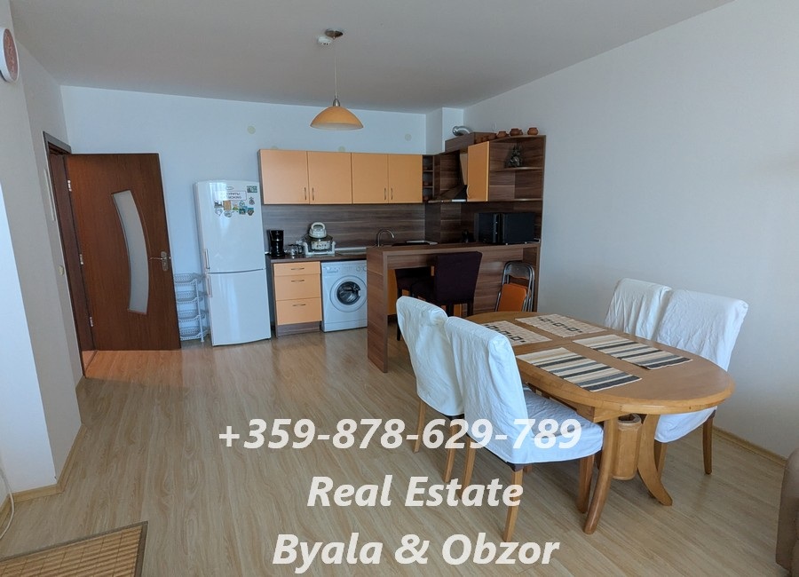 Flat in Byala, Bulgaria, 105 m² - picture 8