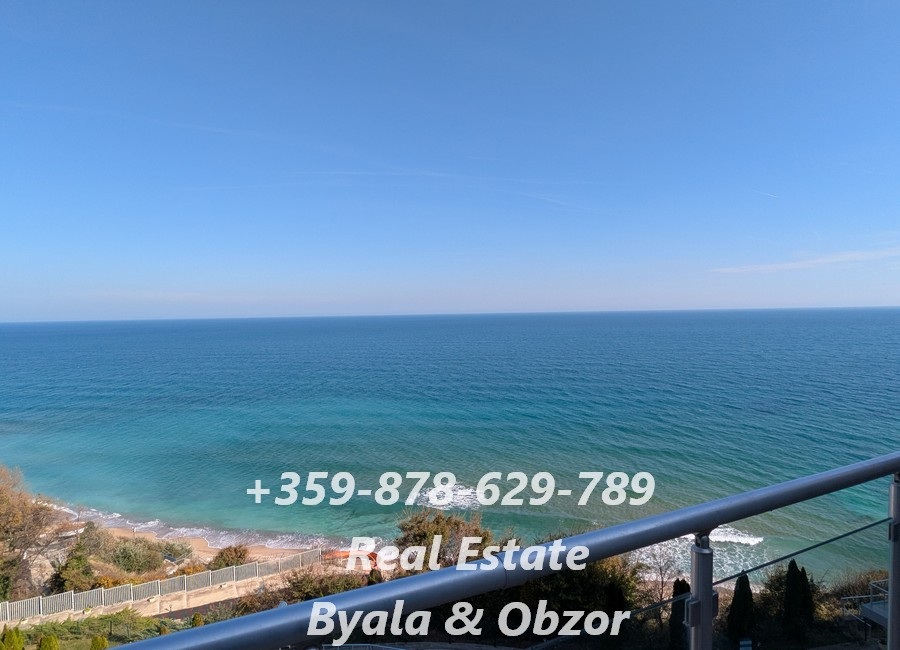 Flat in Byala, Bulgaria, 105 m² - picture 1