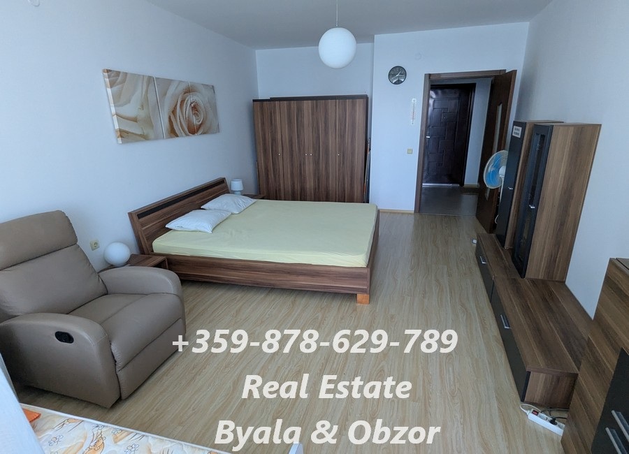 Flat in Byala, Bulgaria, 105 m² - picture 12