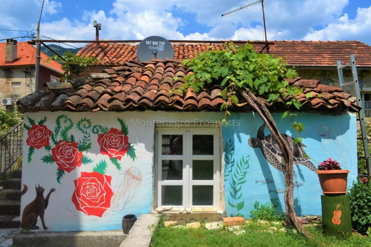 Hotel in Stoliv, Montenegro, 384 m² - picture 5