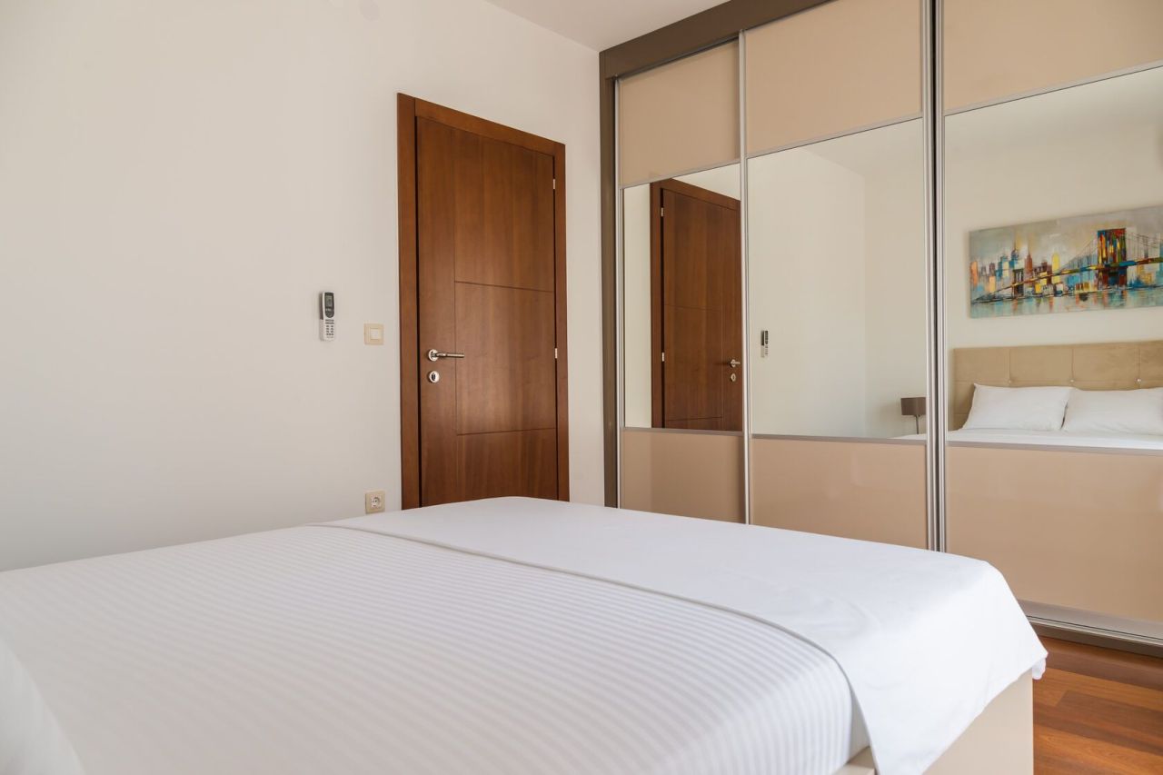 Flat in Budva, Montenegro, 95 m² - picture 13