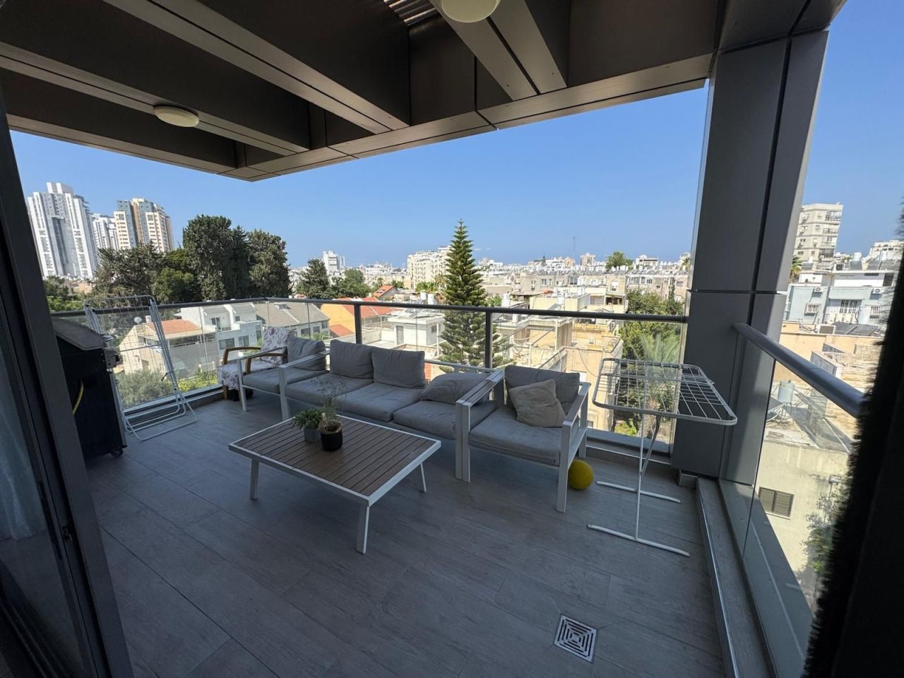 Appartamento a Holon, Israele, 120 m² - foto 1