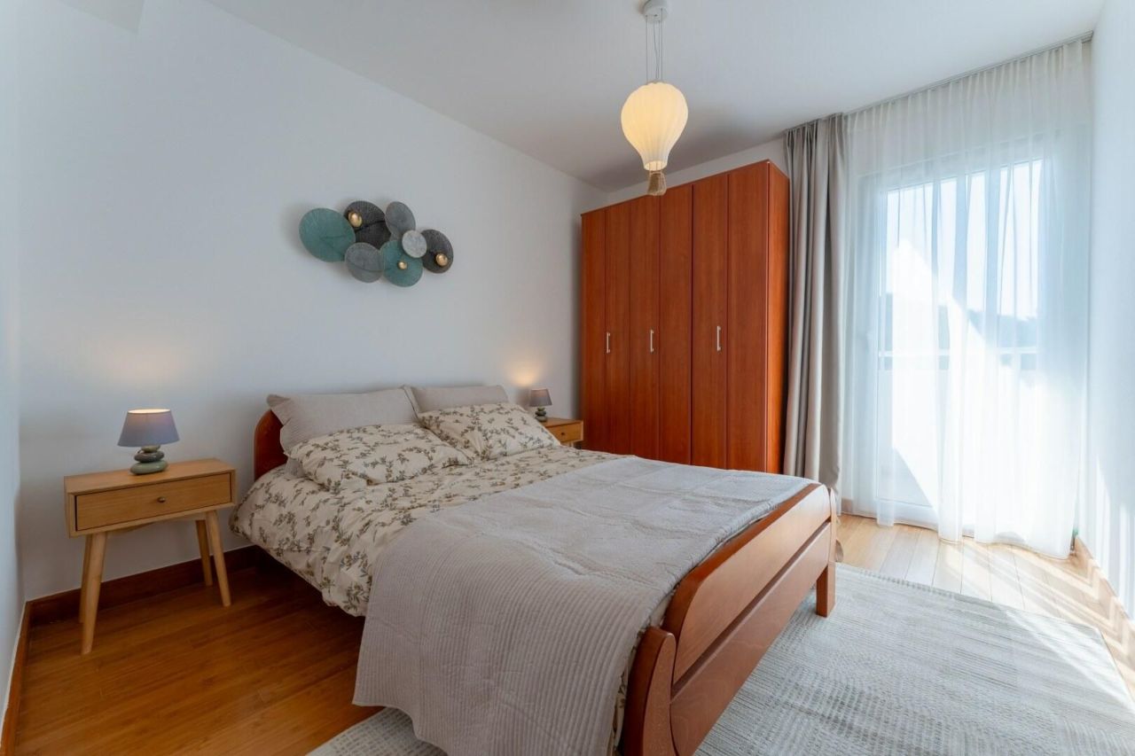 Piso en Przno, Montenegro, 68 m² - imagen 12
