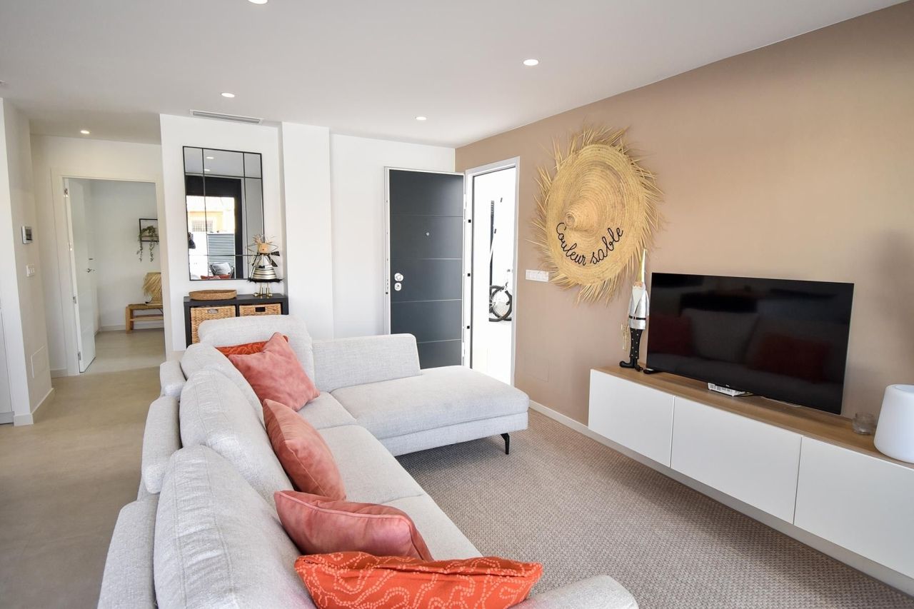 Villa in San Pedro del Pinatar, Spain, 113 m² - picture 4