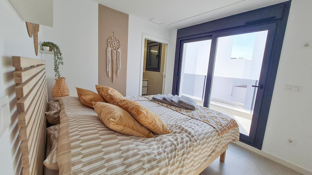 Villa in San Pedro del Pinatar, Spain, 113 m² - picture 12