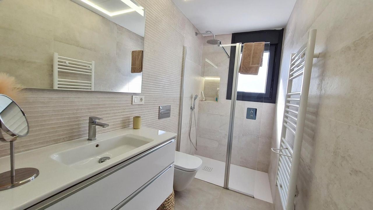 Villa in San Pedro del Pinatar, Spain, 113 m² - picture 15