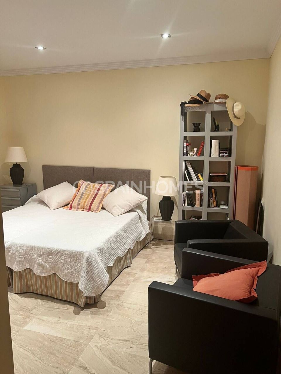 Apartamento en Estepona, España, 140 m² - imagen 10