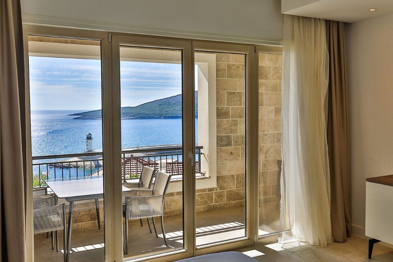 Apartamento en Luštica, Montenegro, 126 m² - imagen 1