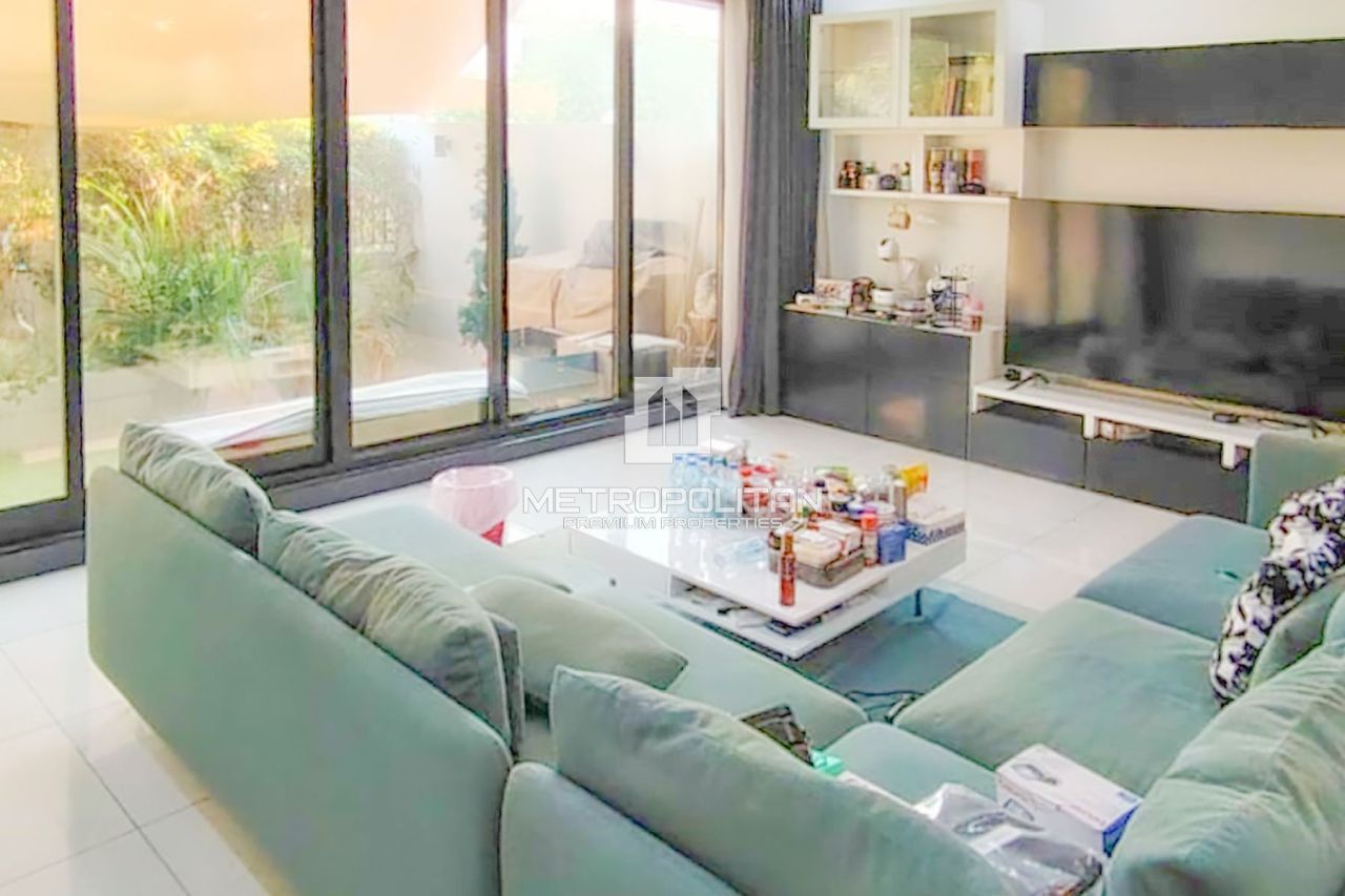 Villa a Dubai, EAU, 166 m² - foto 1