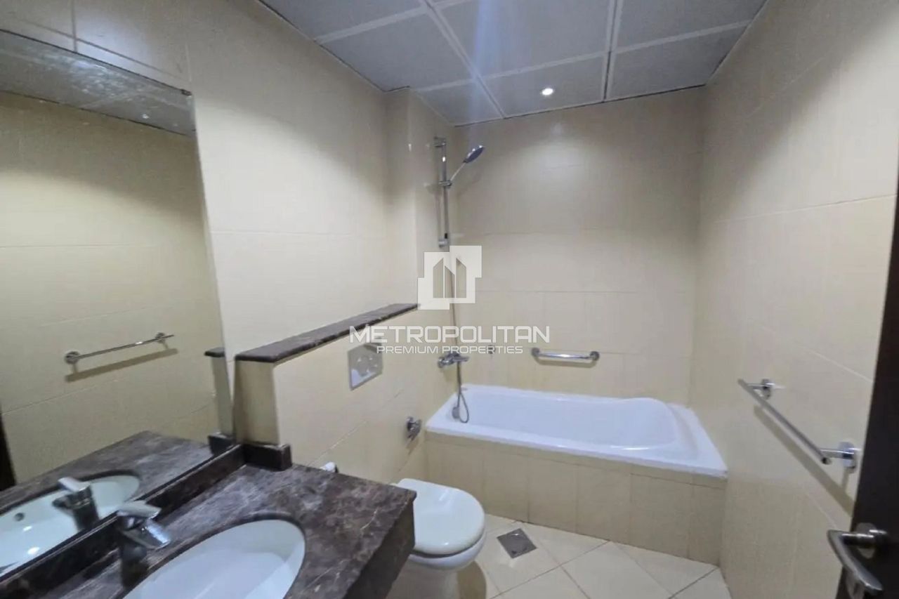 Casa adosada en Ras al-Jaima, EAU, 174 m² - imagen 5