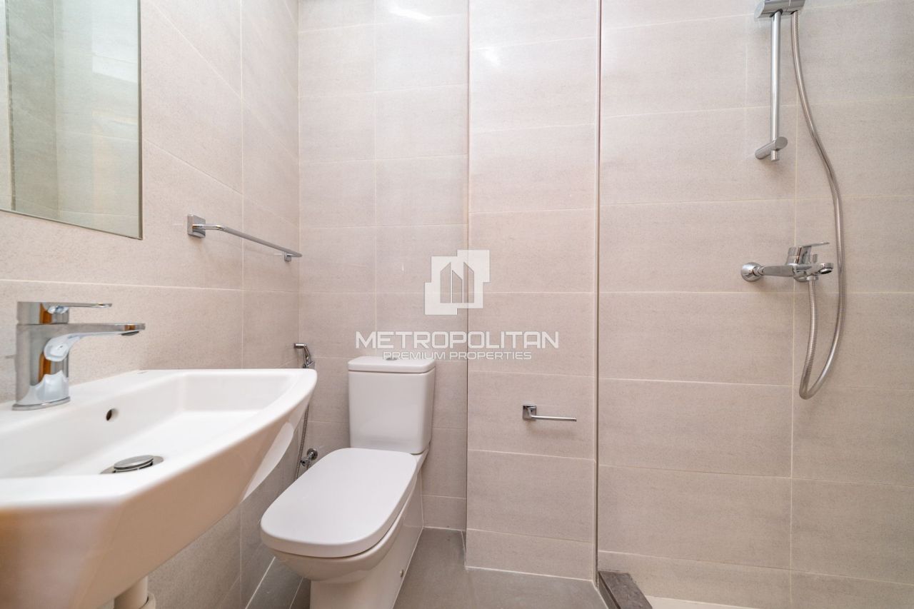 Apartment in Dubai, UAE, 190 m² - picture 16