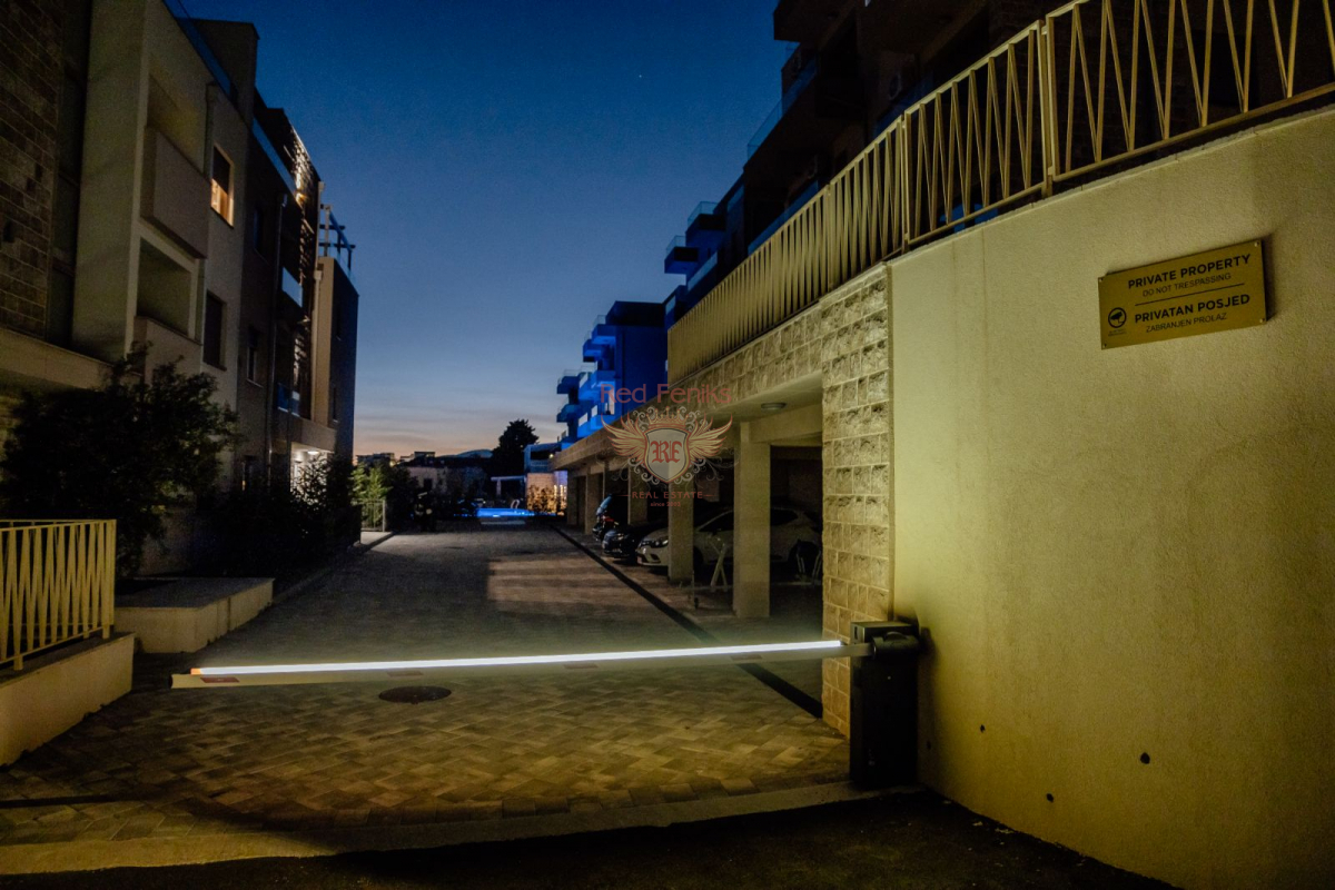 Piso en Herceg-Novi, Montenegro, 87 m² - imagen 10