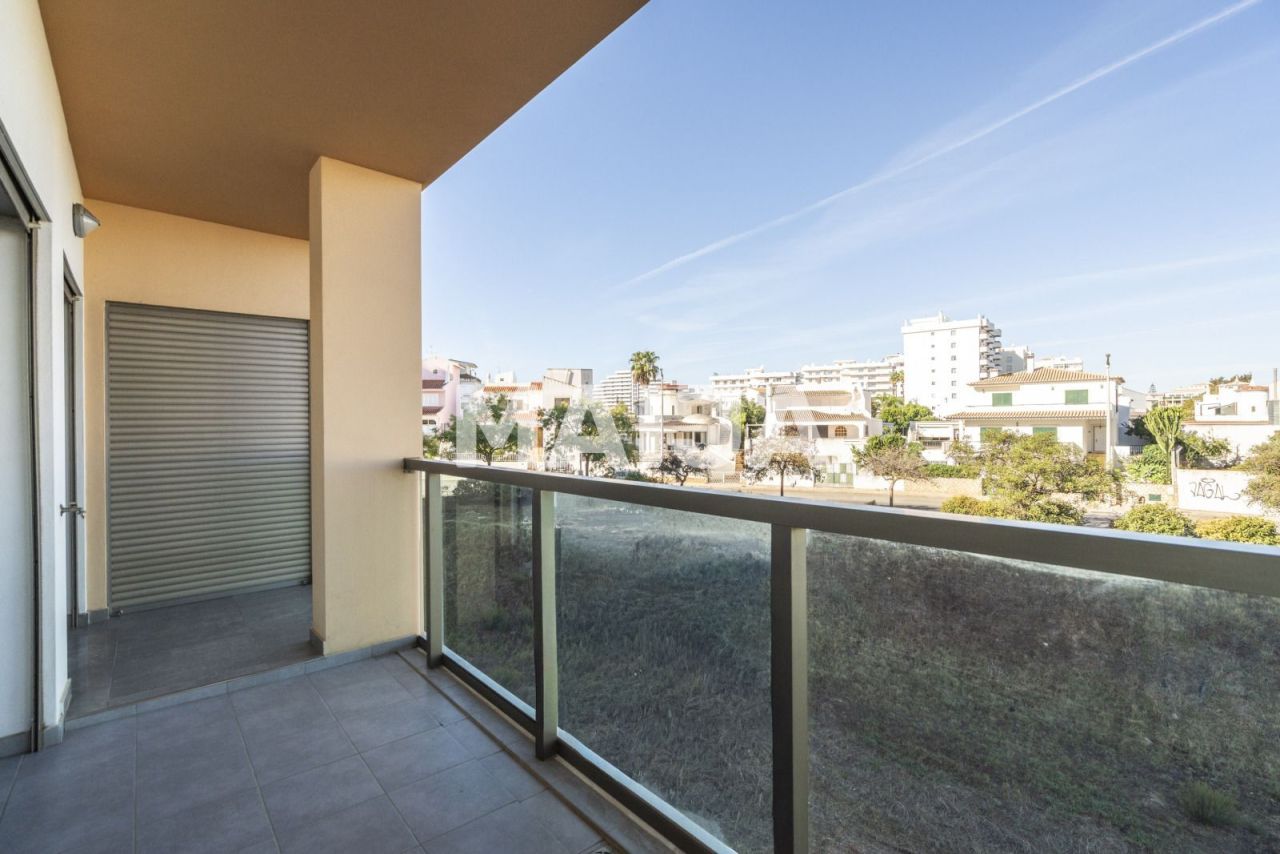 Apartment in Portimao, Portugal, 89.55 m² - picture 14