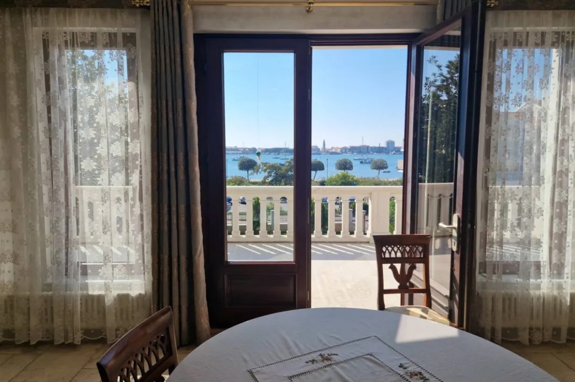 Villa en Umag, Croacia, 380 m² - imagen 2