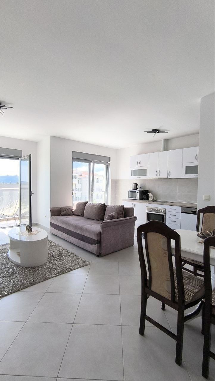 Flat in Tivat, Montenegro, 63 m² - picture 3