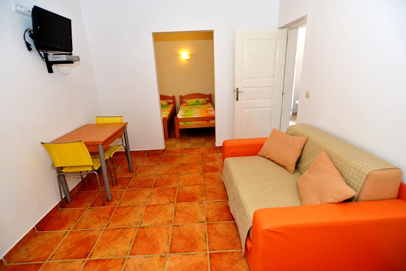 Hotel en Kumbor, Montenegro, 267 m² - imagen 6