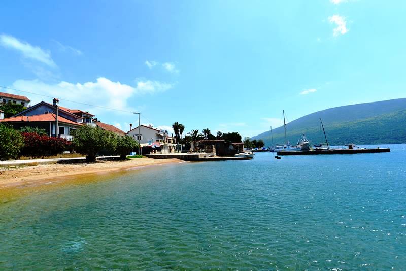 Hotel en Kumbor, Montenegro, 267 m² - imagen 13