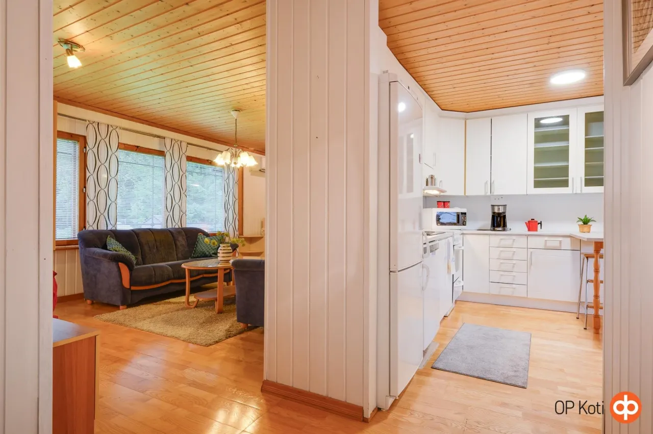 Casa a Kemi, Finlandia, 133.5 m² - foto 2