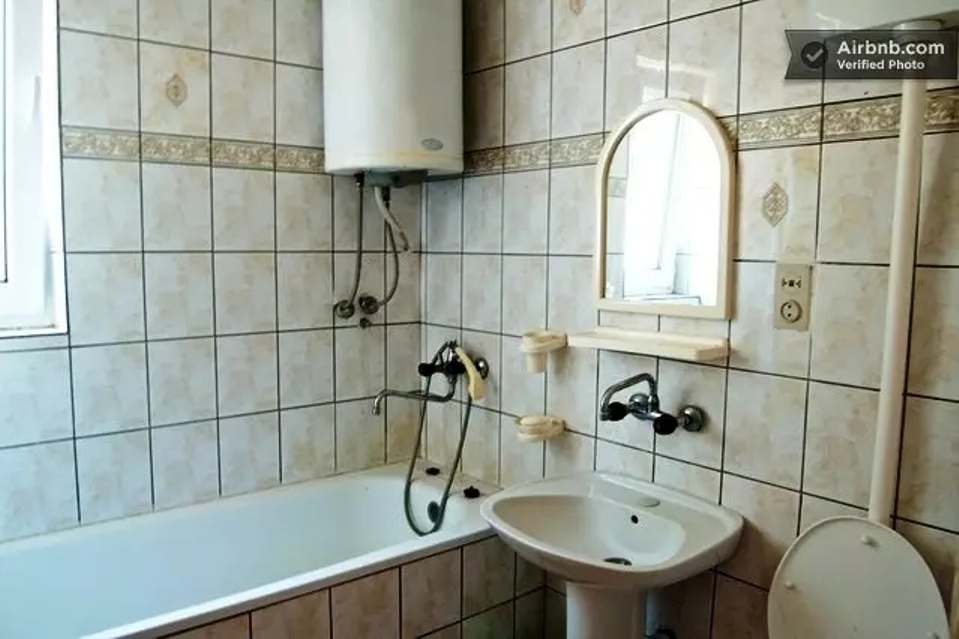 Hotel in Kumbor, Montenegro, 308 m² - picture 3