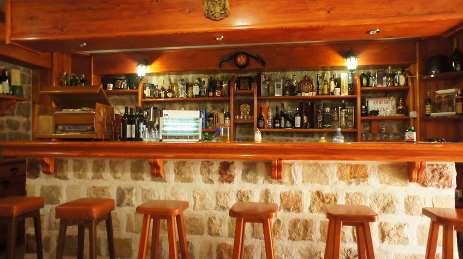 Hotel en Blizikuce, Montenegro, 570 m² - imagen 17