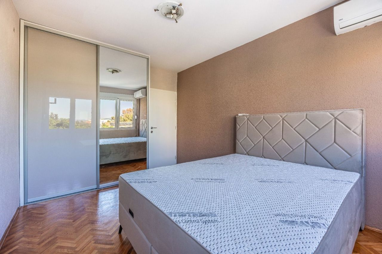 Wohnung in Tivat, Montenegro, 52 m² - Foto 15