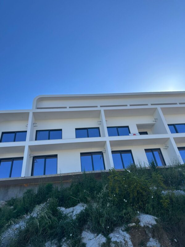 Appartamento a Tivat, Montenegro, 86.2 m² - foto 1