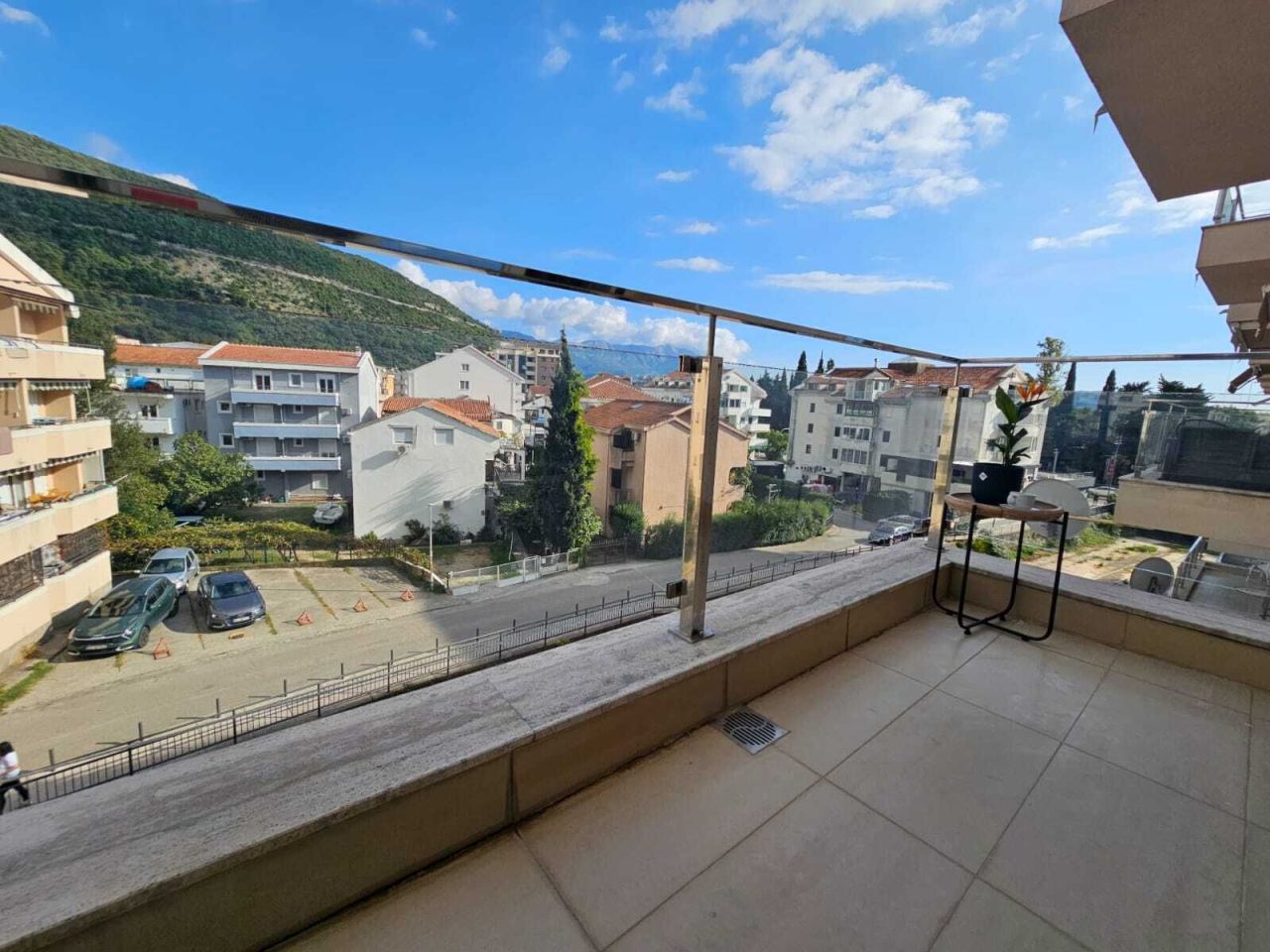 Piso en Budva, Montenegro, 86 m² - imagen 2