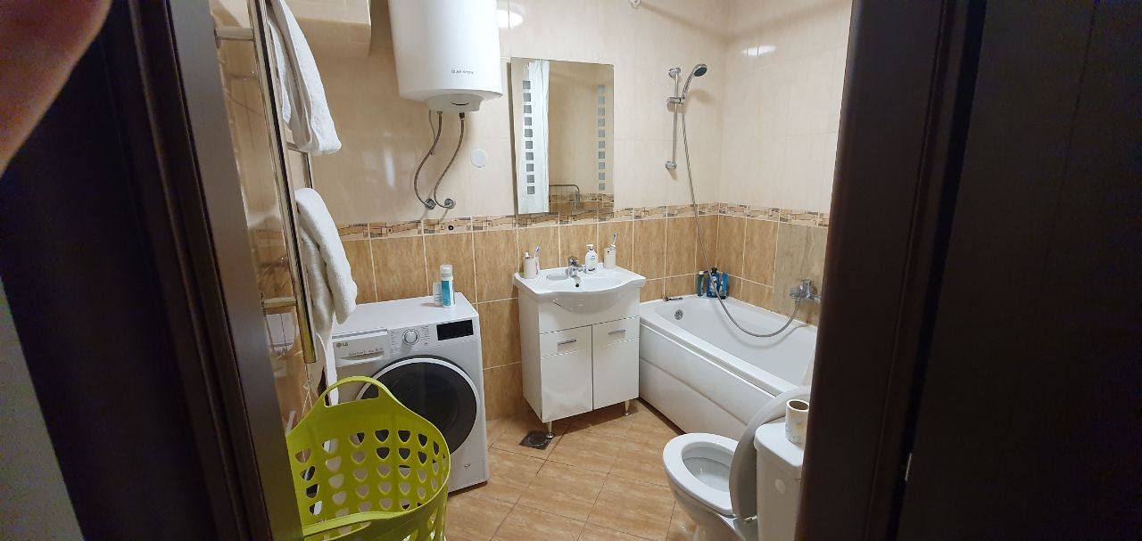 Piso en Petrovac, Montenegro, 122 m² - imagen 11