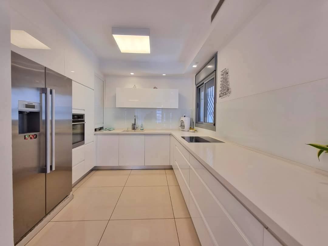 Appartement à Holon, Israël, 120 m² - image 4